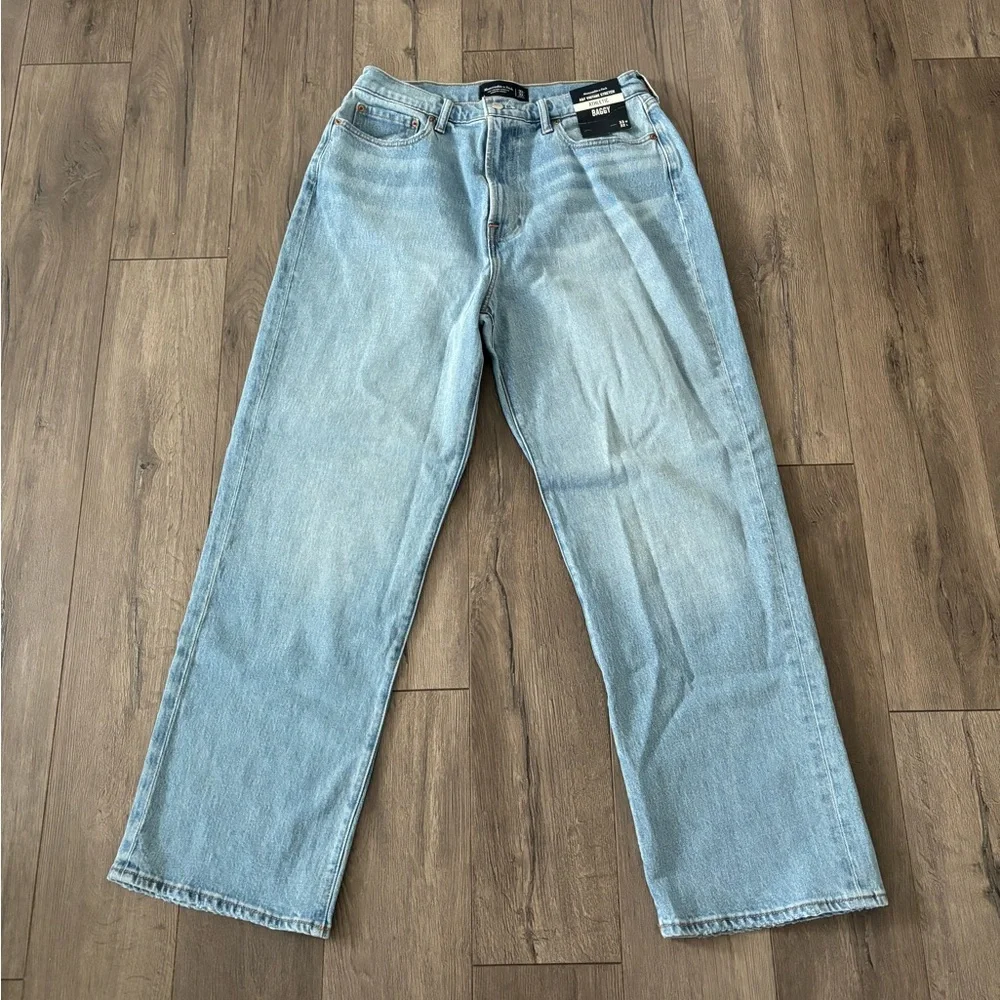 Abercrombie & Fitch athletic baggy Jeans - Picture 3 of 7